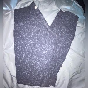 Limited Edition: Lululemon leggings